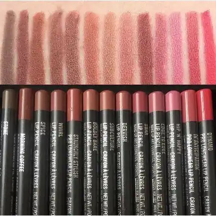 Liner Buze, MAC, Cremestick Liner, Multicolor Noutate