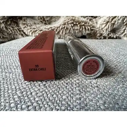Chilipir Ruj Mac Cosmetics Locked Kiss 24hr 99 Extra Chili