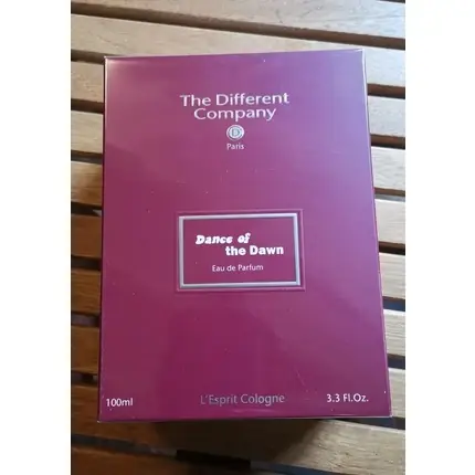 Reducere specială Parfum The Different Company Dance of the Dawn 100ml mov