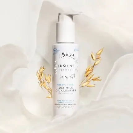 Lumene Nordic Hydra Oat Milk Oil Cleanser, Flacon cu pompă, Alb Promoție